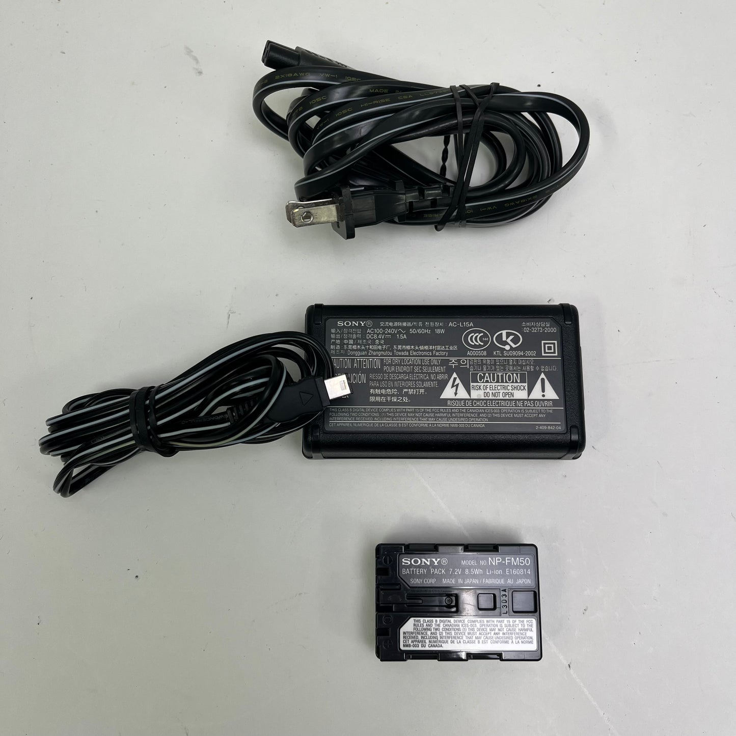 Sony Handycam Mini DVD Camcorder DCR-DVD200
