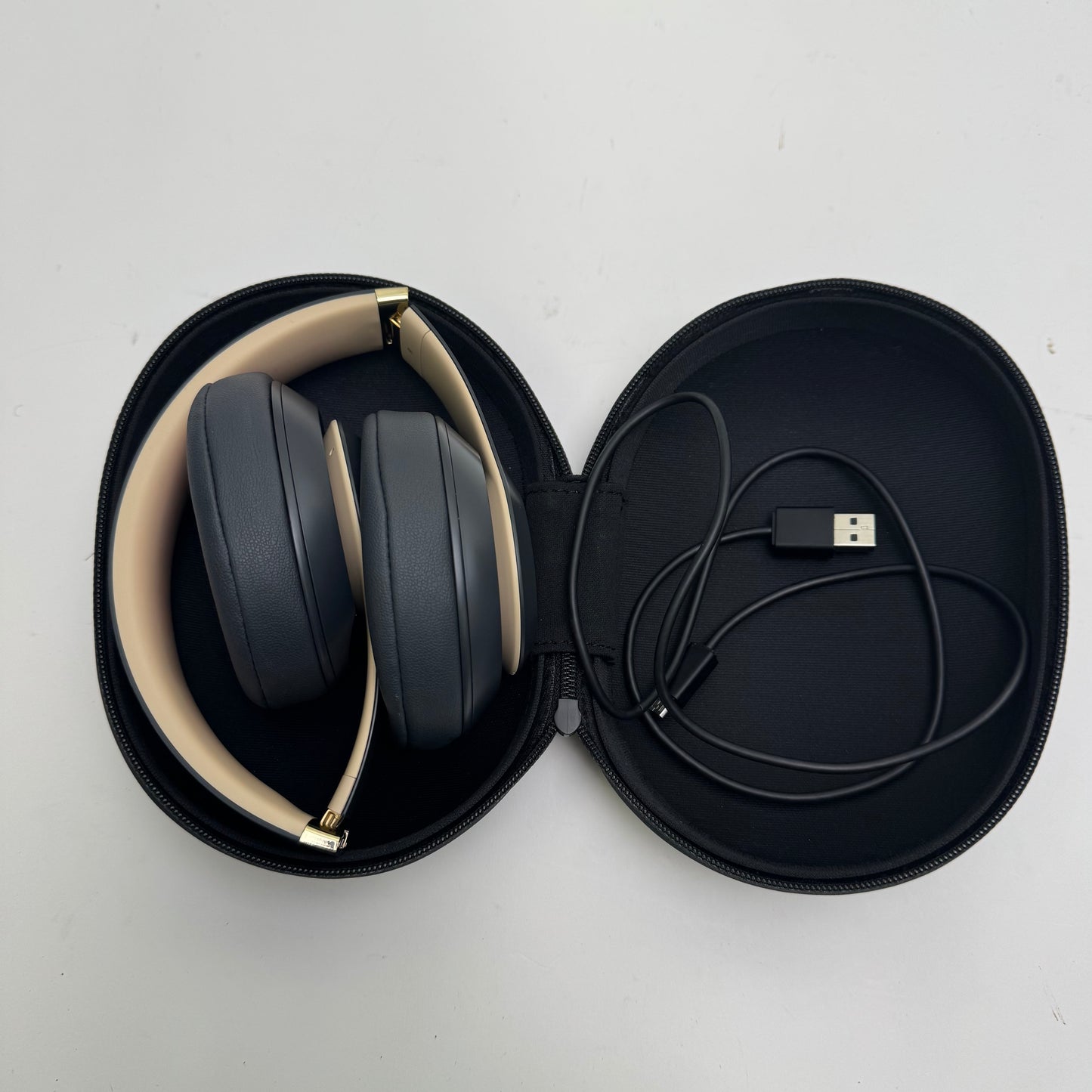 Beats Studio3 Wireless On-Ear Bluetooth Headphones Shadow Gray MXJ92LL/A