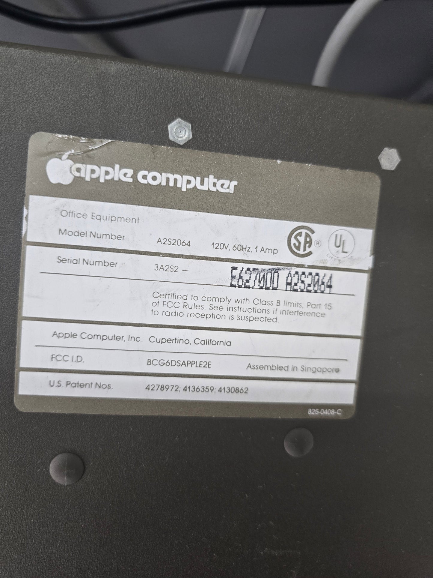 Apple IIe Computer A2S2064
