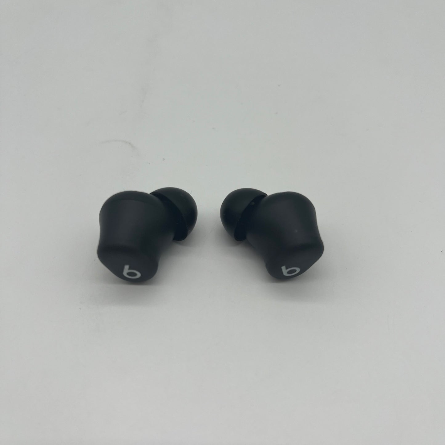 Beats Solo Buds Wireless Earbuds  Black A3152