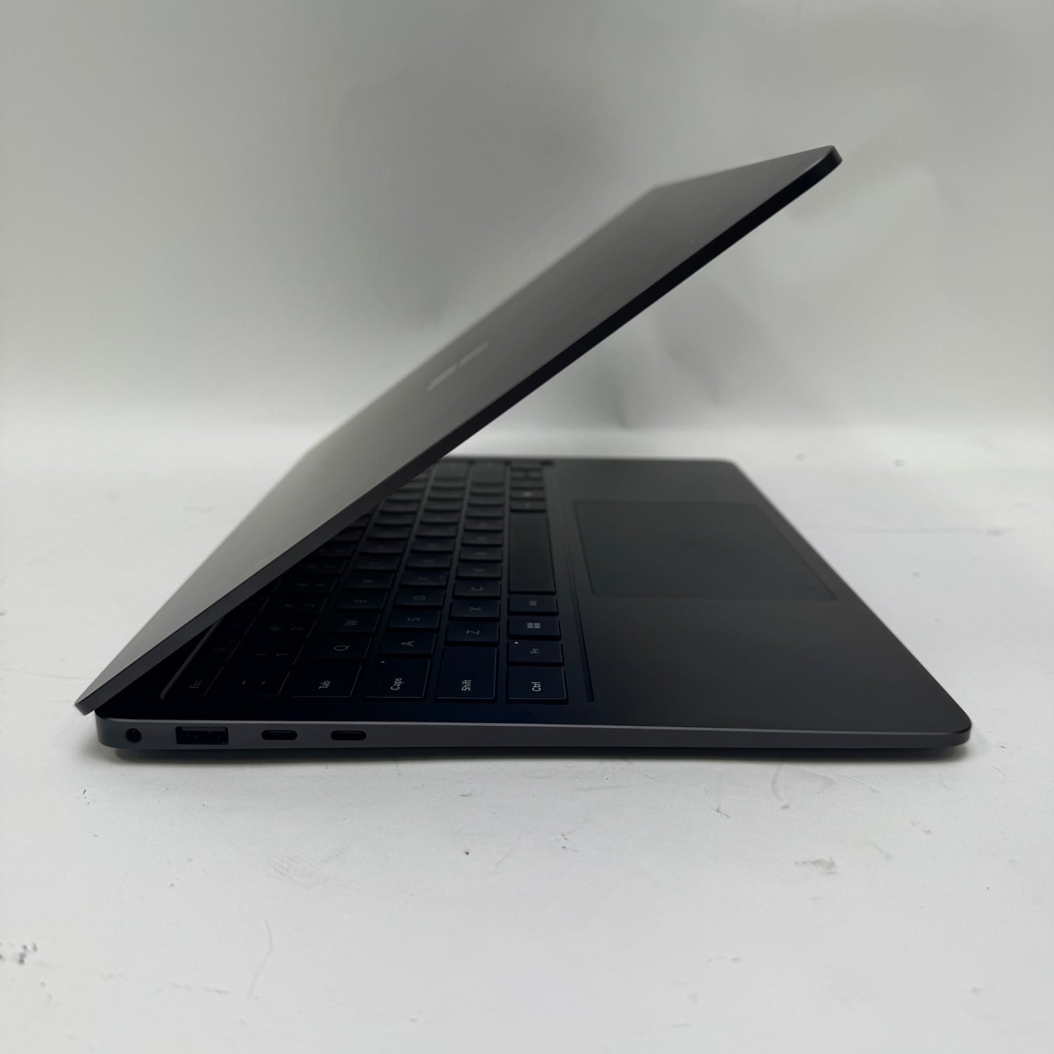 Microsoft Surface Laptop 7 2107 13.8