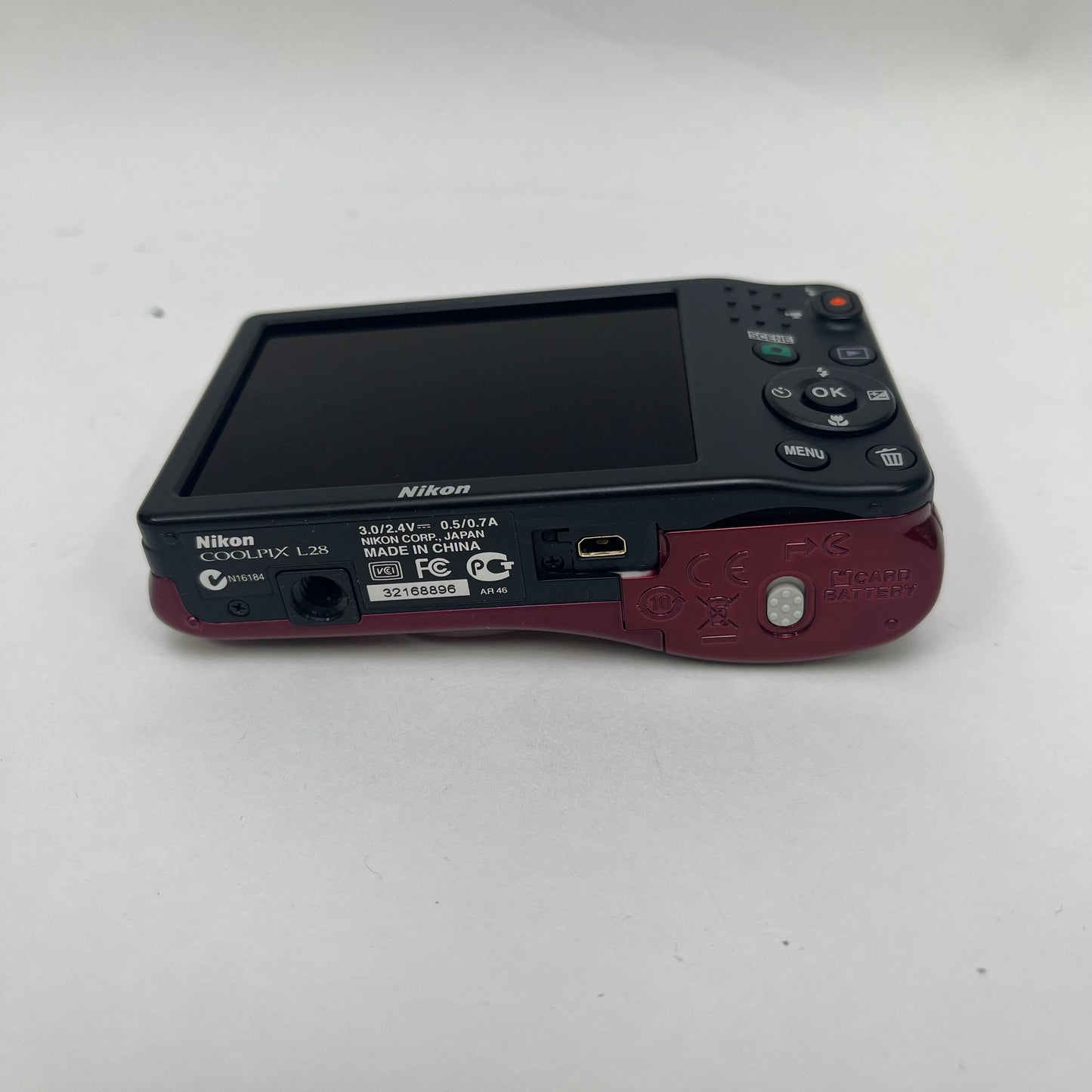 Nikon COOLPIX L28 20.1MP Compact Camera