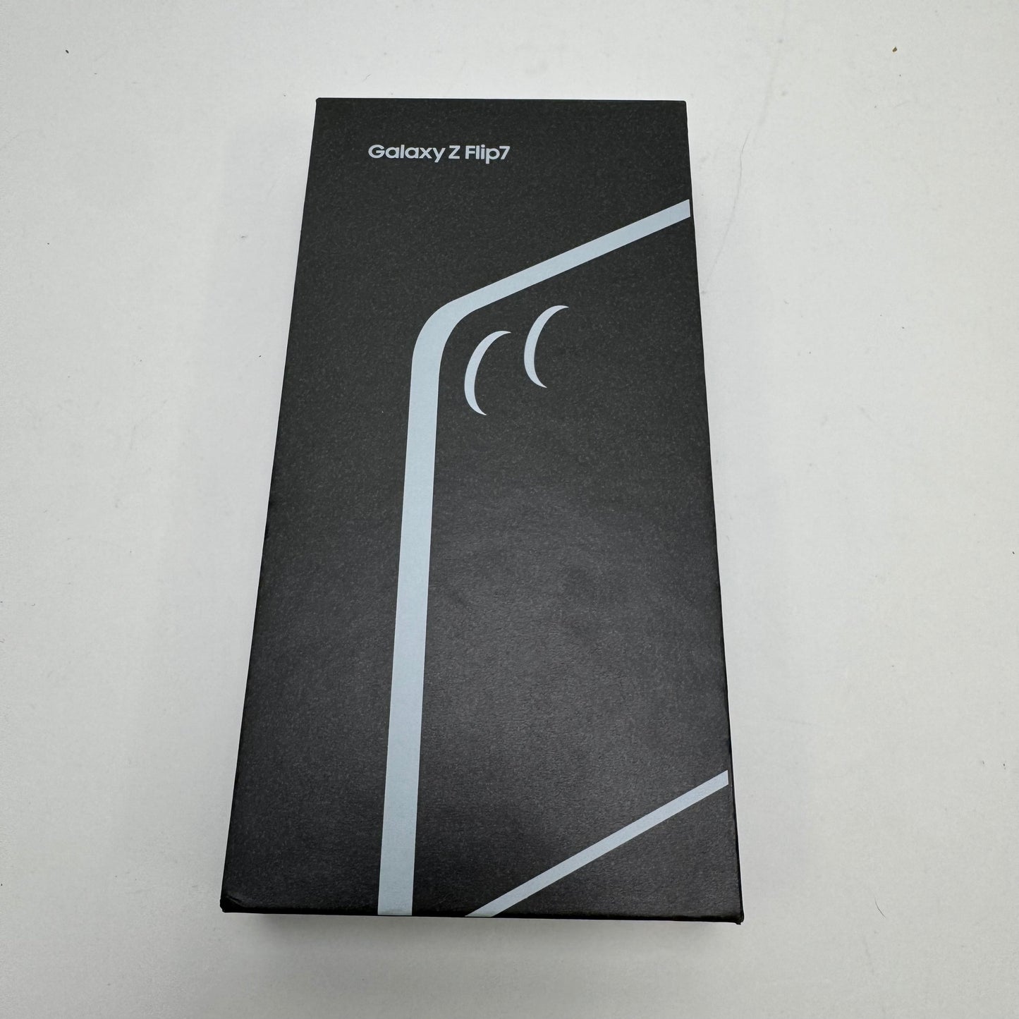 New Unlocked Samsung Galaxy Flip7 12GB RAM 256GB SM-F766UDBAXAA Blue Shadow