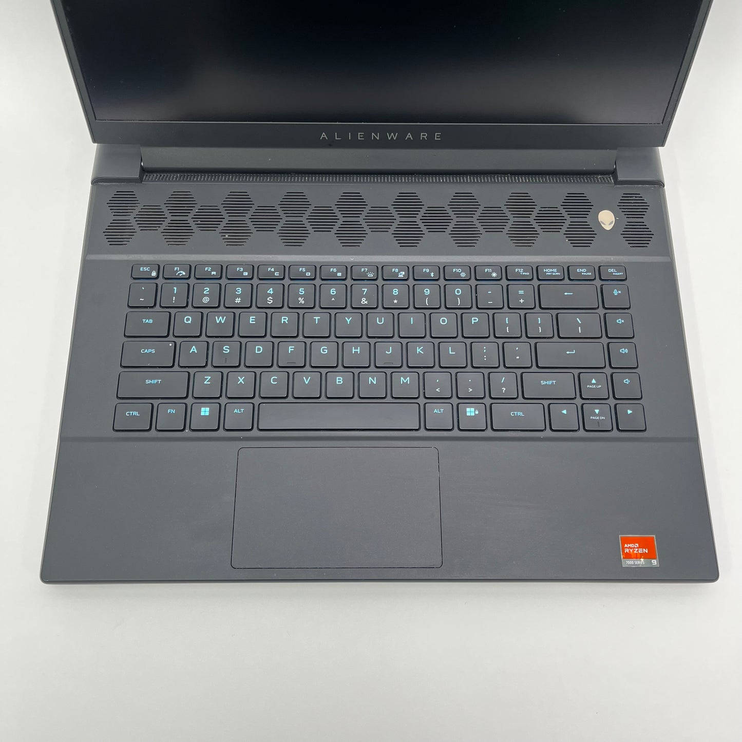 Alienware M16 R1 16" Ryzen 9 7845HX 3.0GHz 32GB RAM 1TB SSD RTX 4080 480Hz