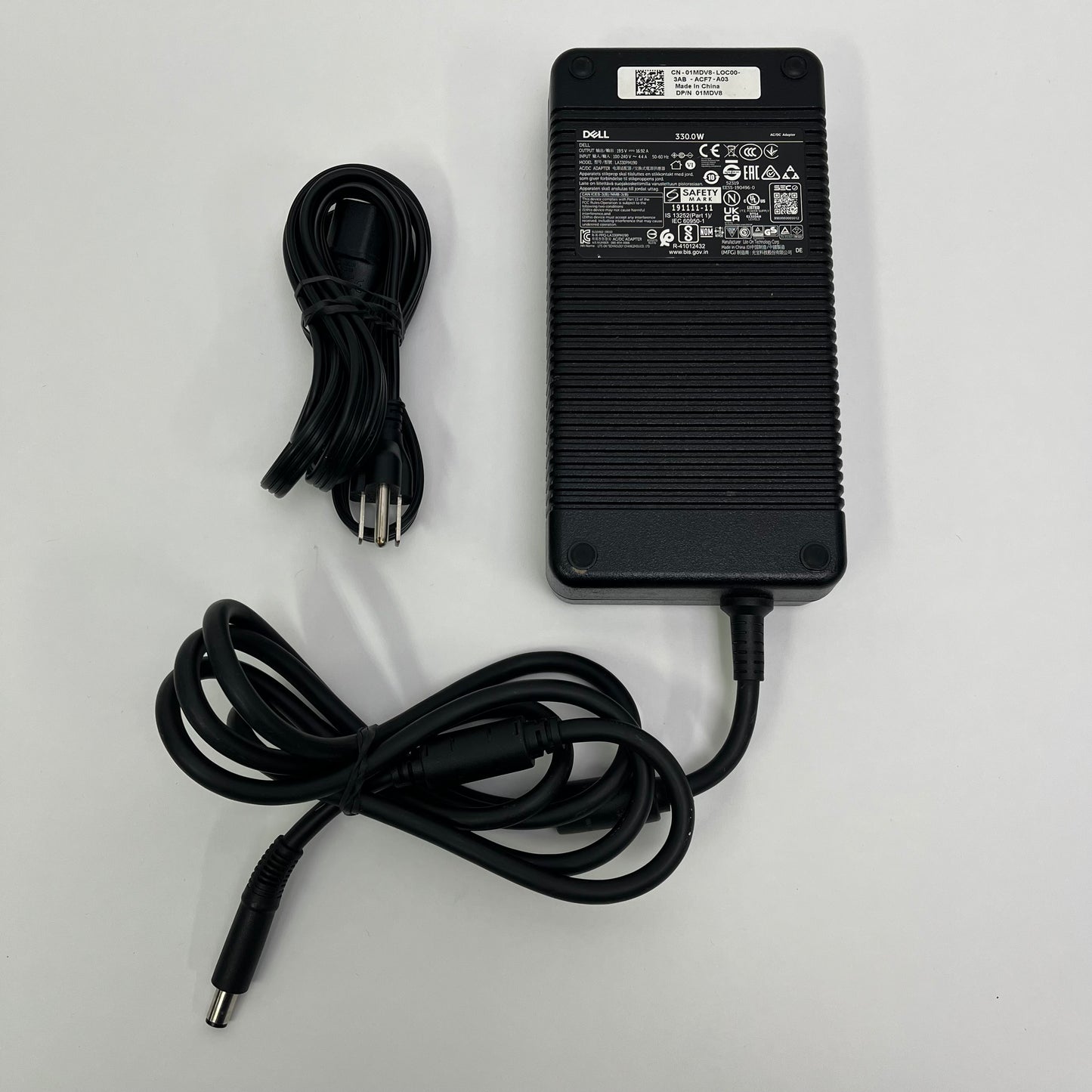Alienware M16 R1 16" Ryzen 9 7845HX 3.0GHz 32GB RAM 1TB SSD RTX 4080 480Hz