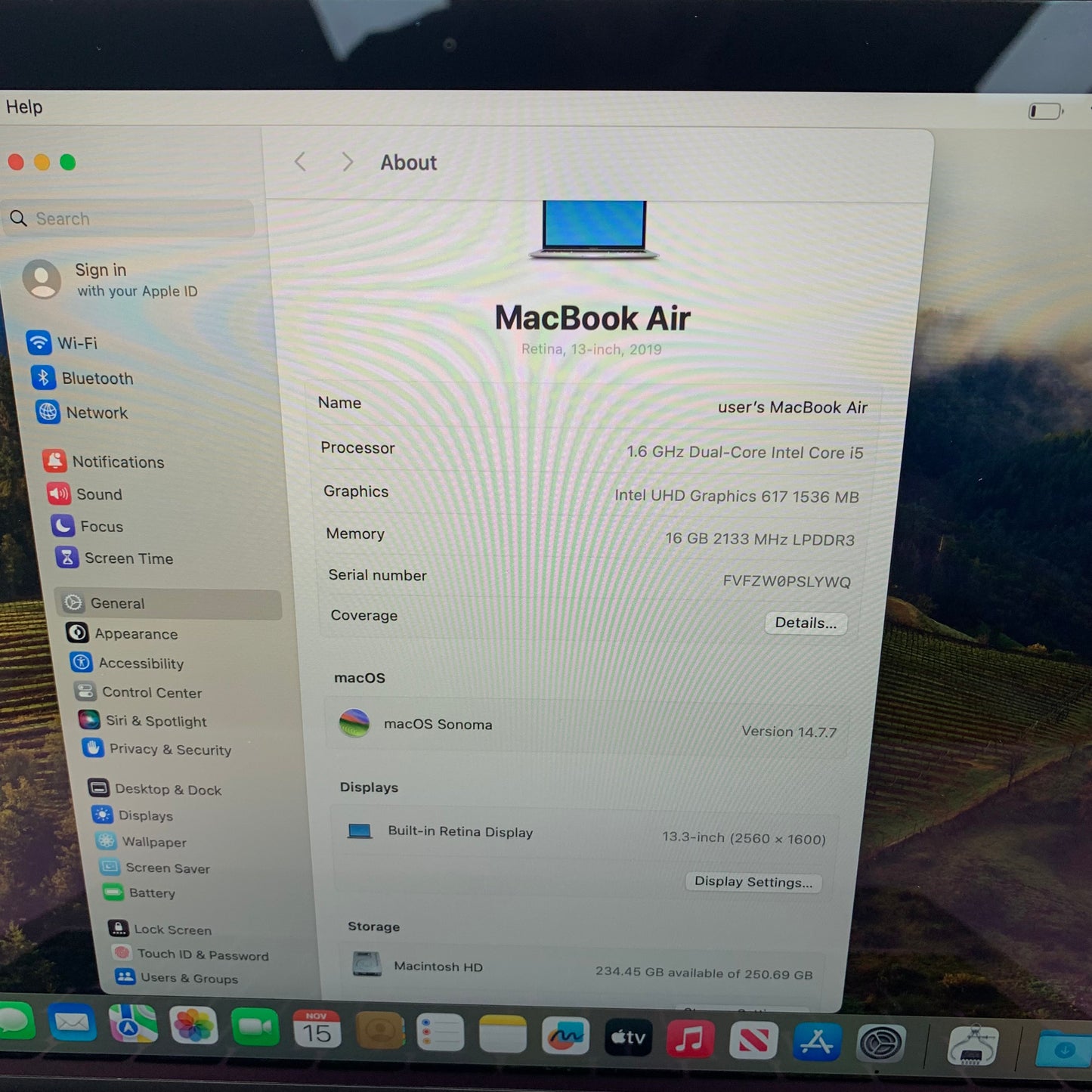 2019 Apple MacBook Air 13.3" i5 1.6GHz 16GB RAM 256GB SSD Silver A1932