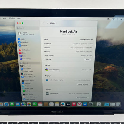 2020 Apple MacBook Air 13.3" i5 1.8GHz 8GB RAM 128GB SSD Silver A1932