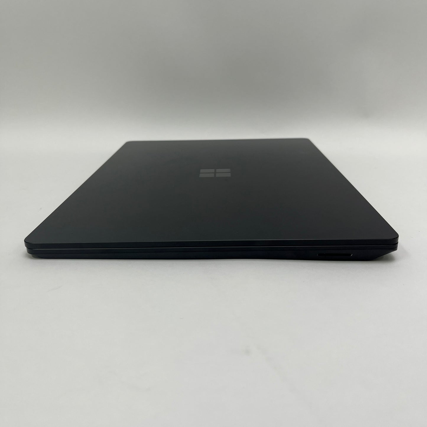Microsoft Surface Laptop 4 1951 13.5" i7-1185G7 3.0GHz 16GB RAM 256GB SSD