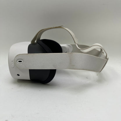Meta Quest 3S 128GB Standalone All-in-One VR Headset P97