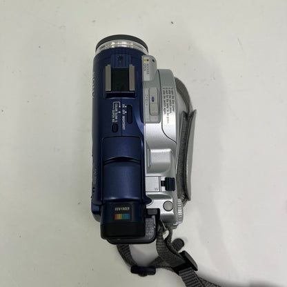 Sony Handycam Mini DVD Camcorder DCR-DVD200