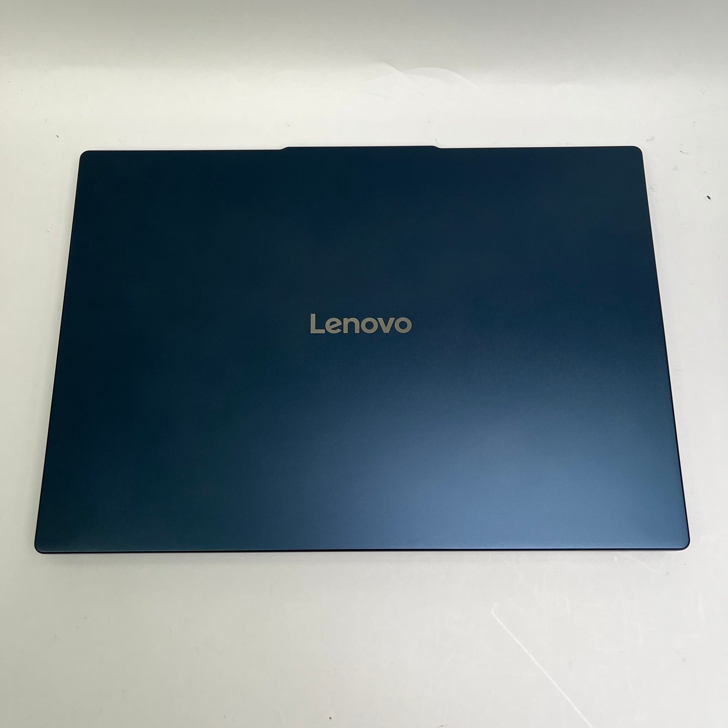 Lenovo IdeaPad Slim 5 16IRH10R 16" Core 5 210H 2.2GHz 16GB RAM 512GB SSD