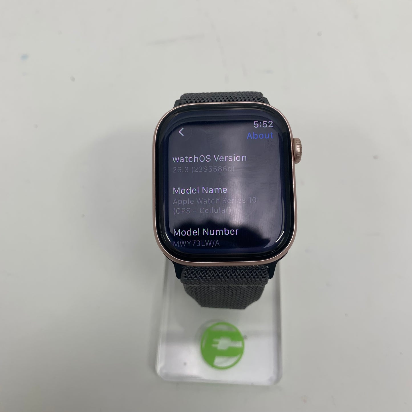 Unlocked Apple Watch Series 10 Rose Gold Aluminum Veiled Grey Nike Sport Band