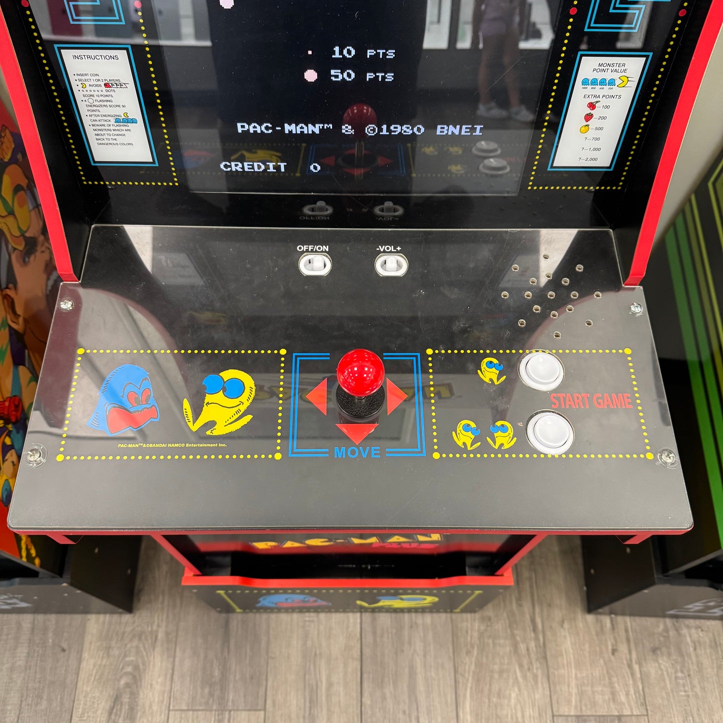 Arcade1Up Pac Man Plus Tabletop Arcade / Countercade AWM18R2-9134BLK-PUS