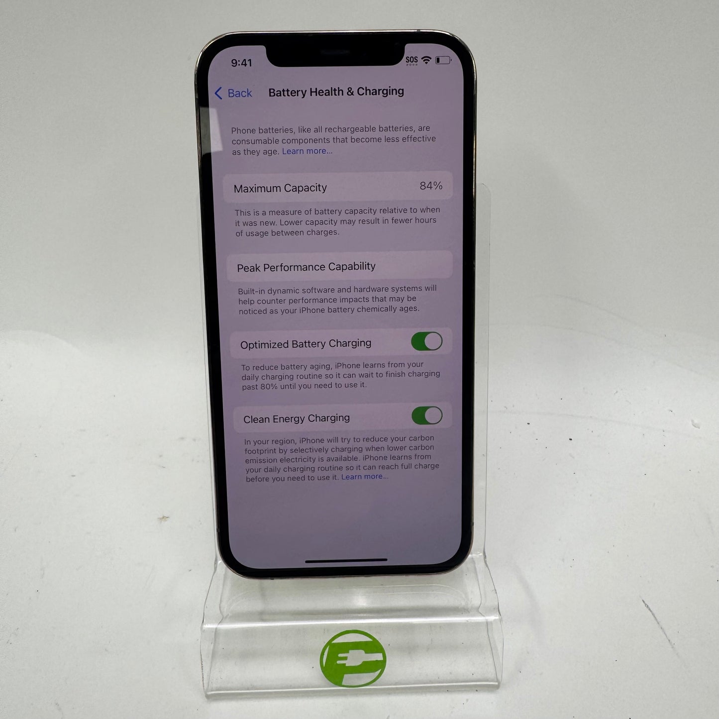 Unlocked Apple iPhone 12 Pro 128GB 17.5.1 Gold NGK33LL/A
