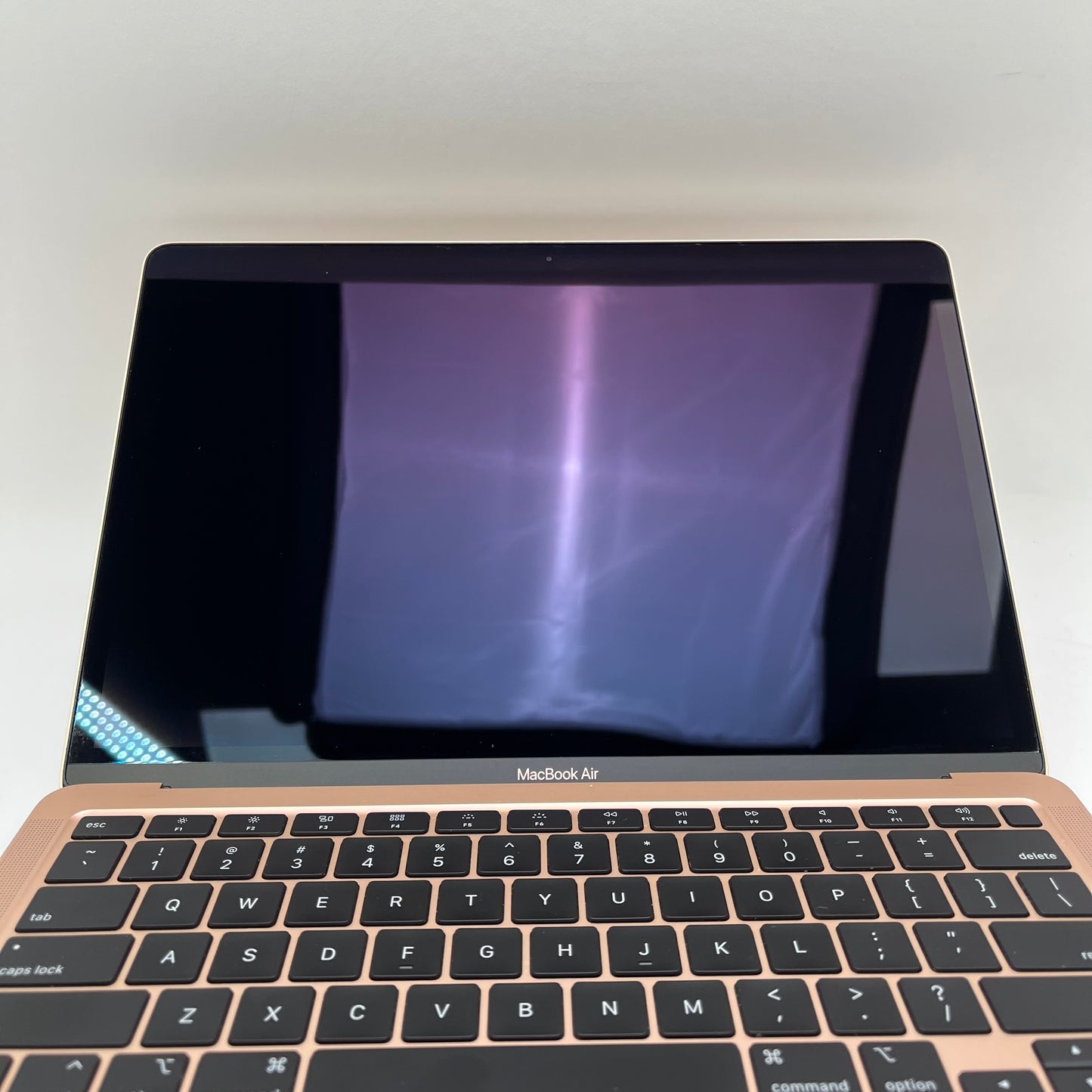 2020 Apple MacBook Air 13.3" i3 1.1GHz 8GB RAM 256GB SSD Gold A2179