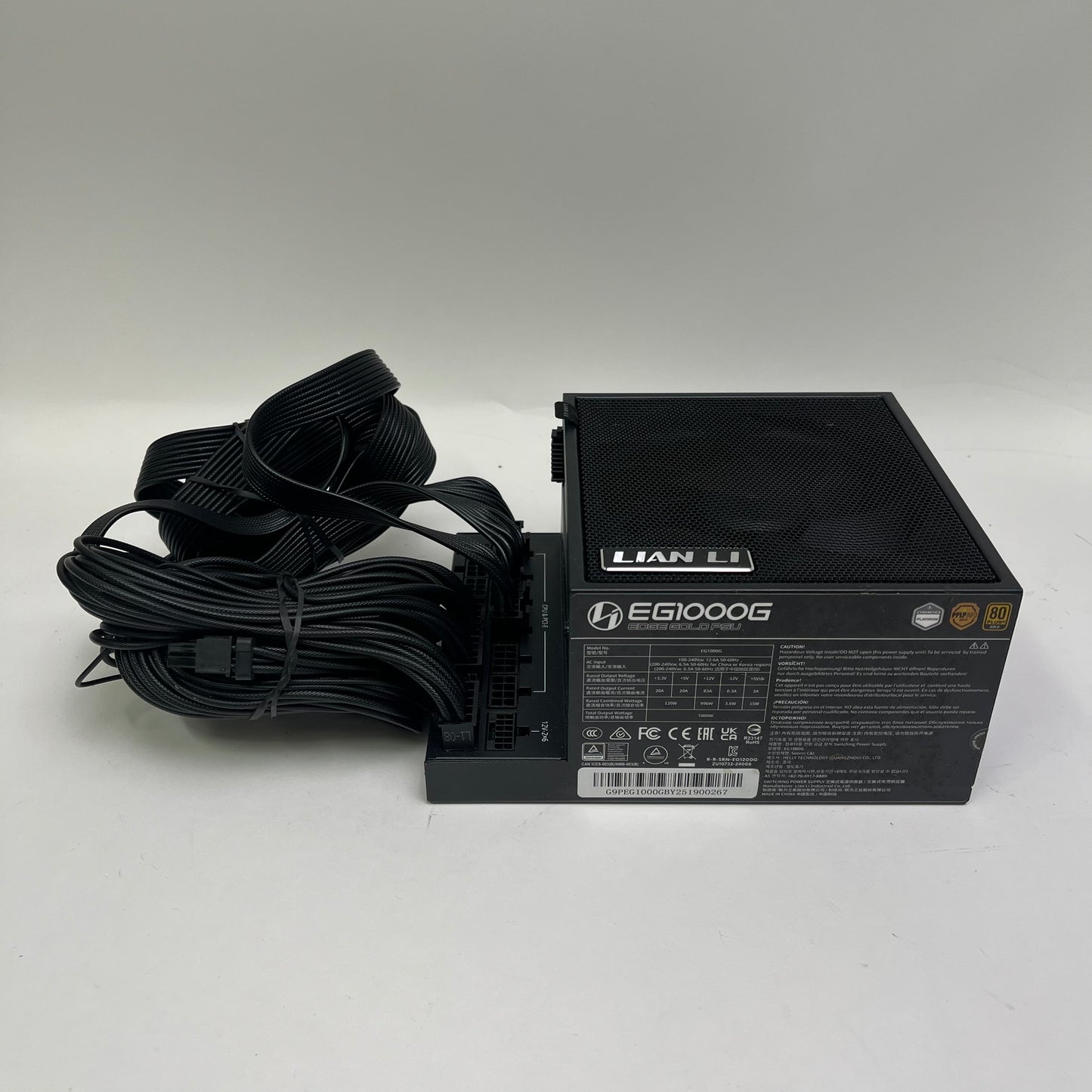 Lian Li Edge Gold 80 Plus Gold 1000W Fully Modular Power Supply