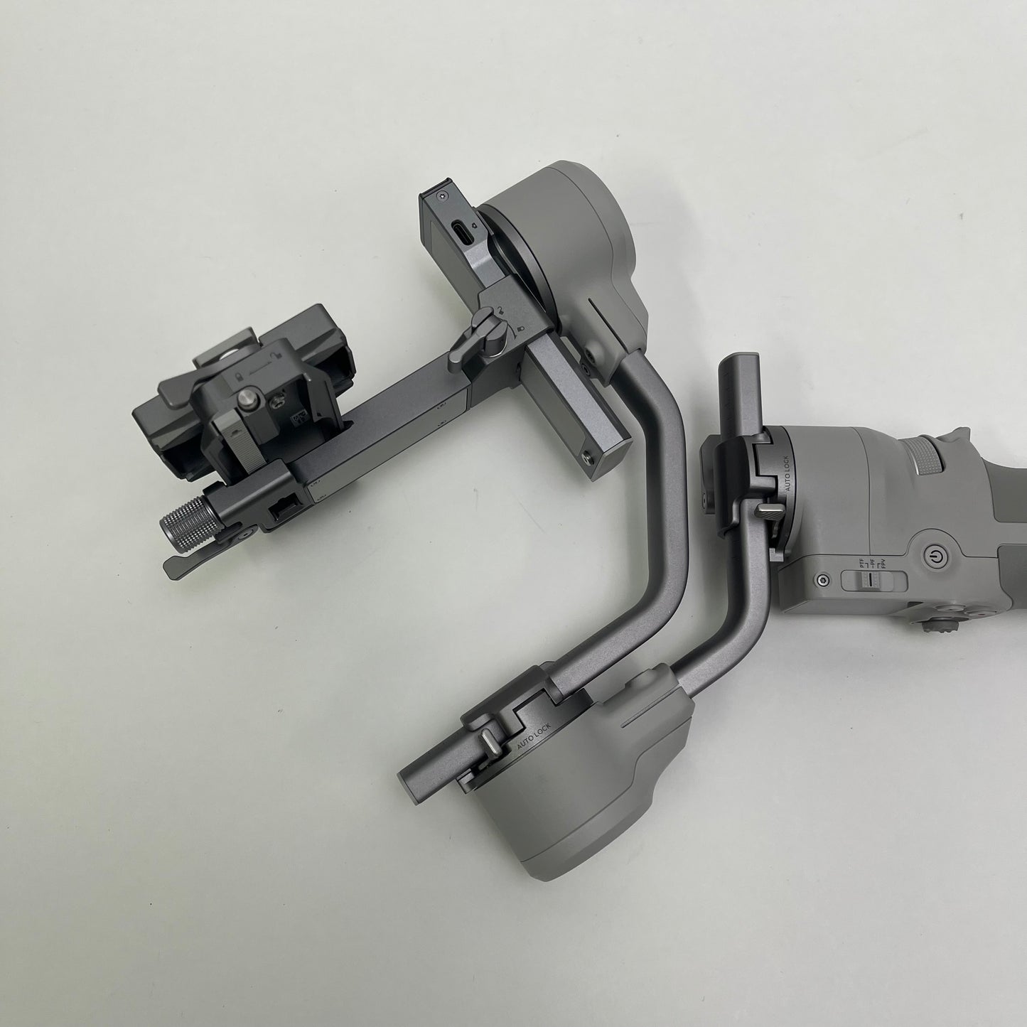 DJI RS 4 Mini P24M 3-Axis Gimbal Stabilizer